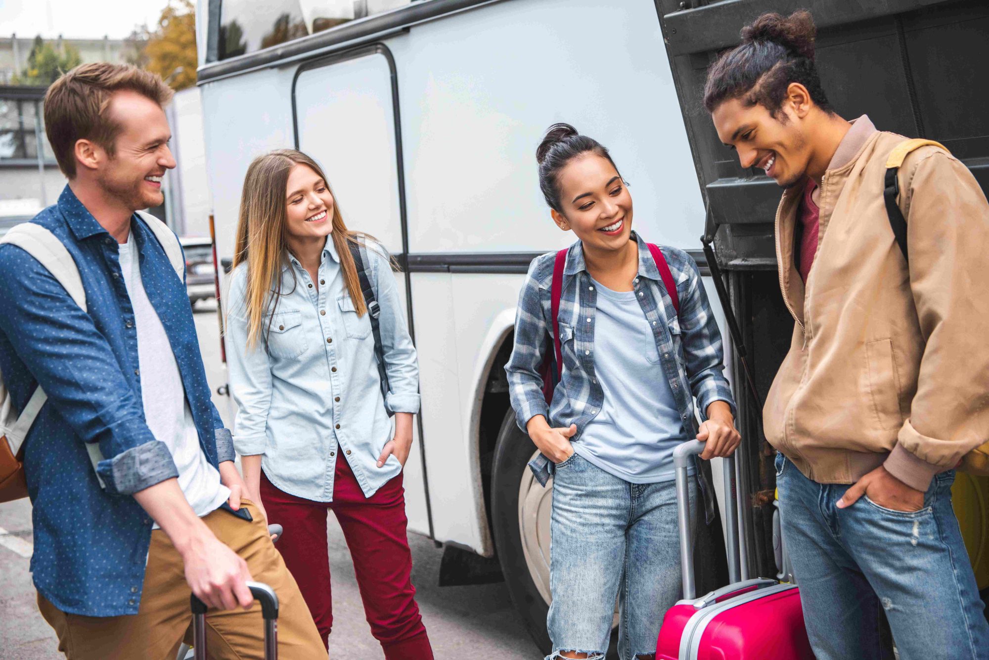 Charter Bus Savannah – Group Travel for Weddings & Teams