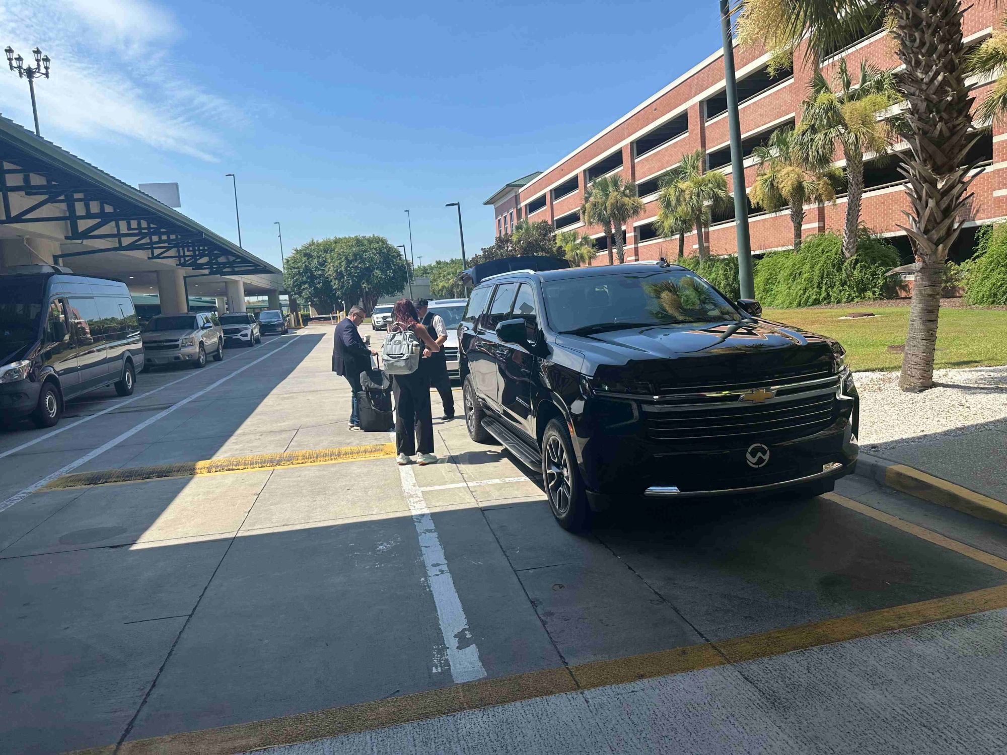 Airport Pickup During Flight Delays: What to Expect