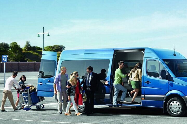 Family Reunion Transportation